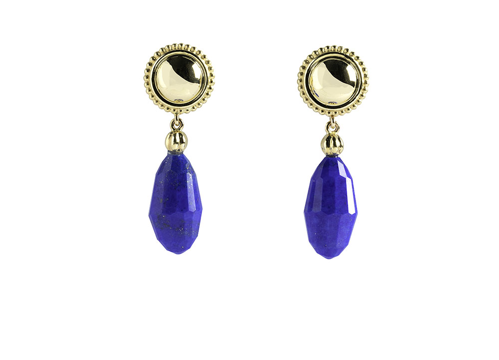 One pair 14kt yellow gold earrings, faceted lapis drops